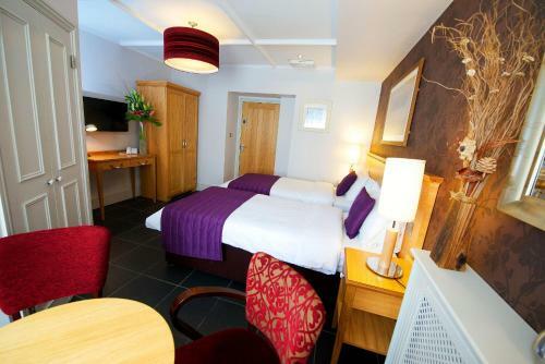 The Grove Hotel