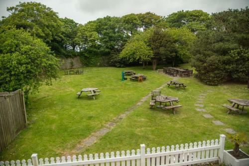 The Grove Hotel