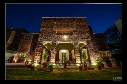 Hostal A Heritage Homestay