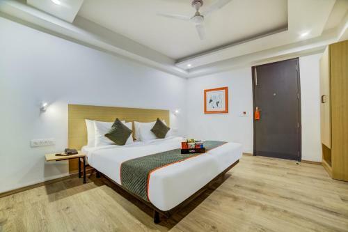 Hotel Oyo Townhouse 89 Hongkong Bazaar