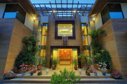 Hostal Sona South City
