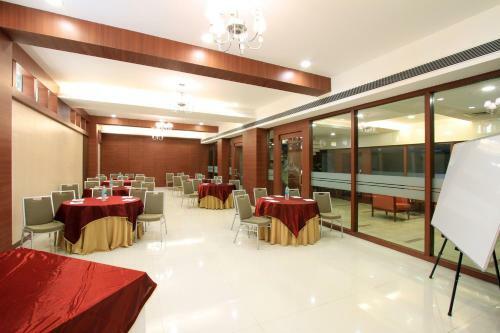 Hostal Sona South City