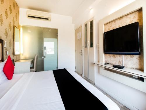 Hotel Capital O 73515 Surya Kiran Inn 2