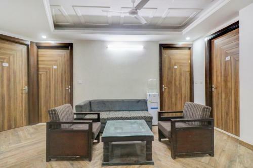 Hotel Oyo 80176 Collection O Star Key Residency