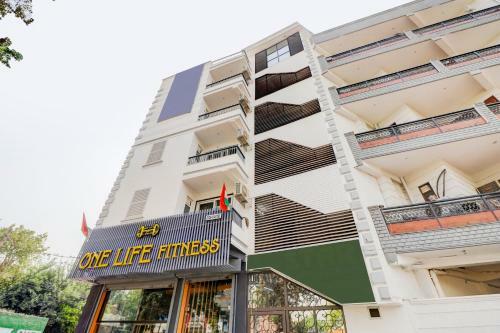 Hotel Oyo 80176 Collection O Star Key Residency