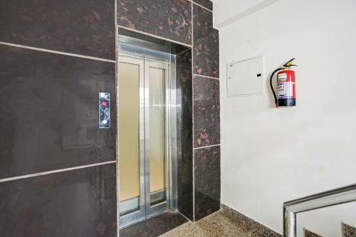 Hotel Capital O 81645 City Residency