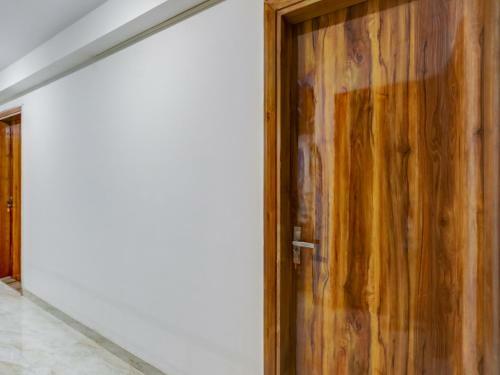 Hotel Collection O 81916 The Doors