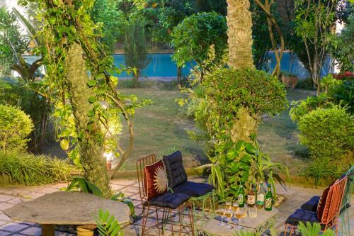 Villa Hostie Chinar Haveli - Heritage Home With Pool, Gurgaon