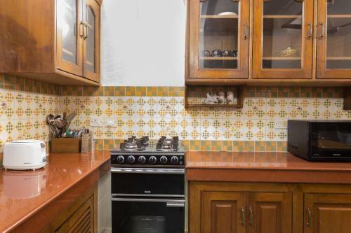Villa Hostie Chinar Haveli - Heritage Home With Pool, Gurgaon