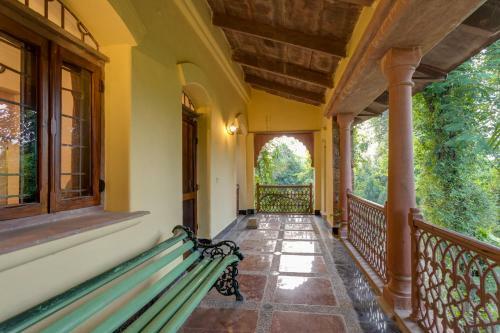 Villa Hostie Chinar Haveli - Heritage Home With Pool, Gurgaon