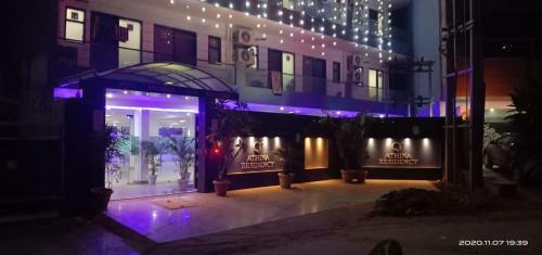Hostal Athina Residency