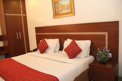 Hotel Asian Suites