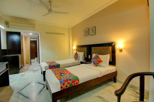 Fabhotel Staywell