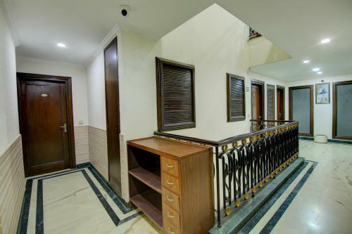 Fabhotel Staywell