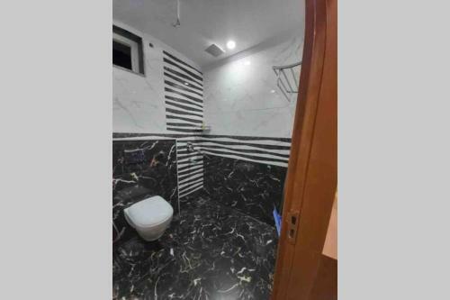 Apartamento Lovely 2 Bhk Appartement With Rooftop