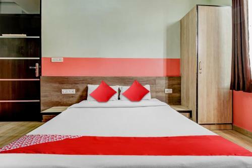 Oyo 41443 Hotel Rajwada Inn