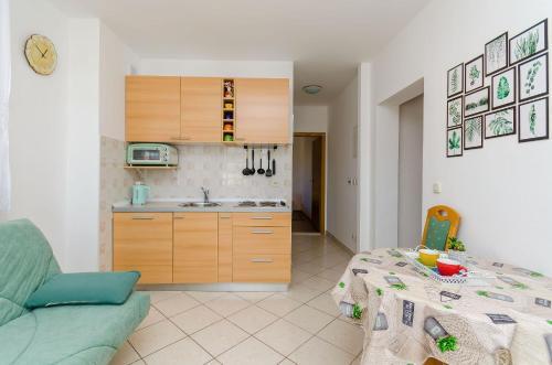 Apartment Mario