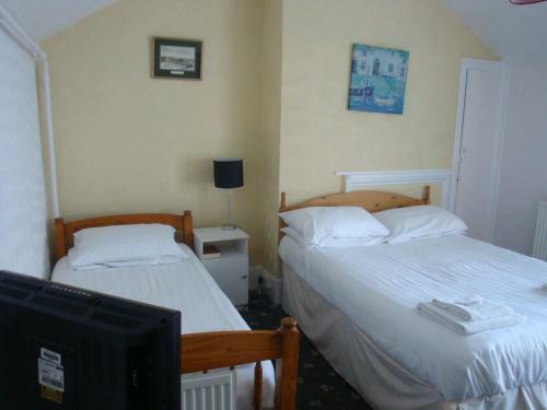Posada Spencer Court