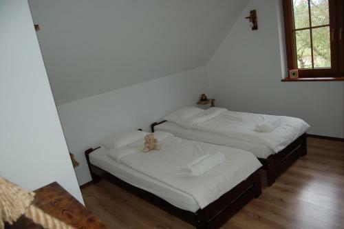Bed & Breakfast Cisna Chata