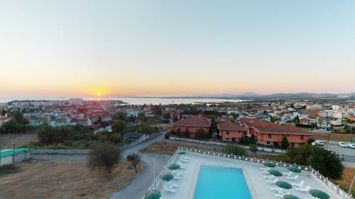 Double Royal Hotel
