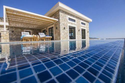 Villa Infinity Alinca