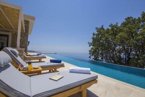 Villa Infinity Alinca