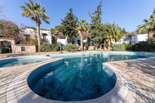 Charming Villa With Pool And Garden Surrounded By Nature In Bodrum