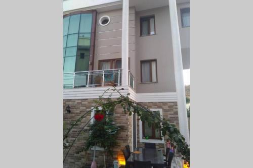 Villa Pandemi de Karaburun ... Sa?l?kl? G�nlere....