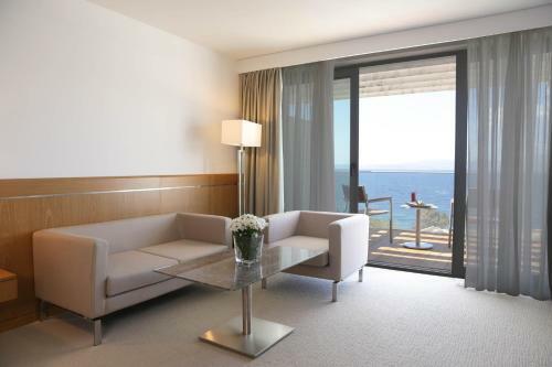 On'live Hotel