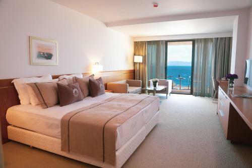 On'live Hotel