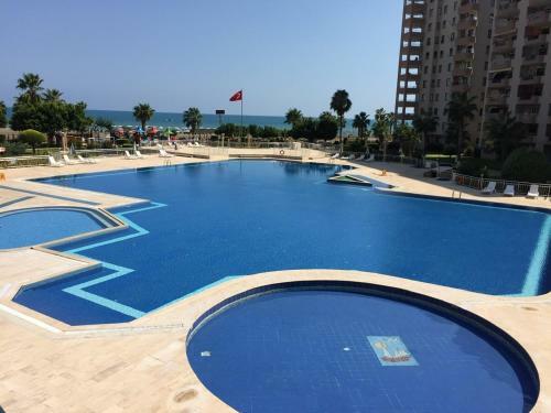 Apartment 100m2 Beachfront Mersin Turkey