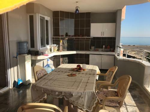 Apartment 100m2 Beachfront Mersin Turkey