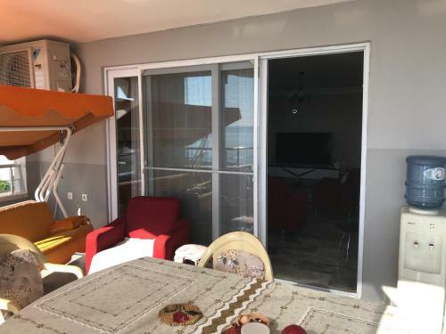 Apartment 100m2 Beachfront Mersin Turkey