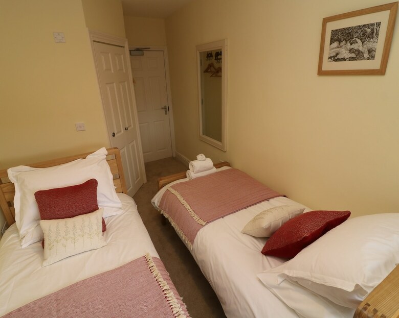 Bed & Breakfast Inglenook Guest House