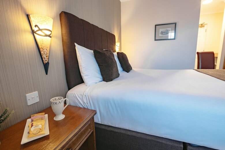 Best Western Manor Hotel