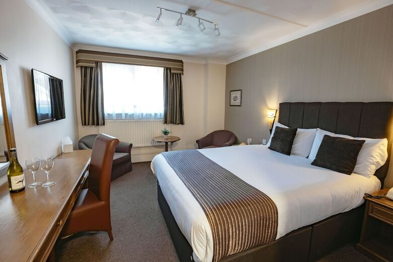 Best Western Manor Hotel