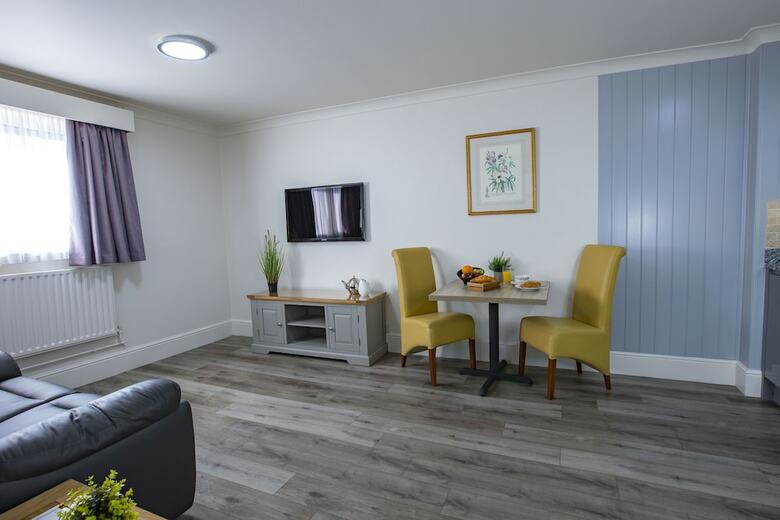 Best Western Manor Hotel