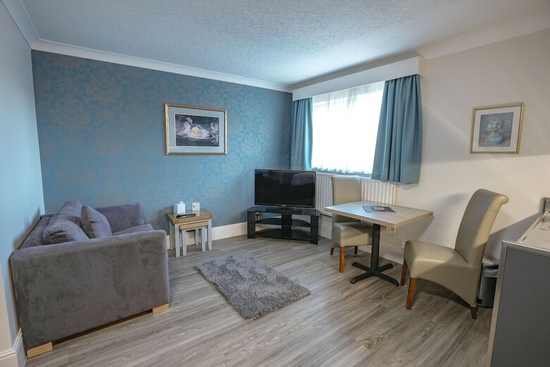 Best Western Manor Hotel