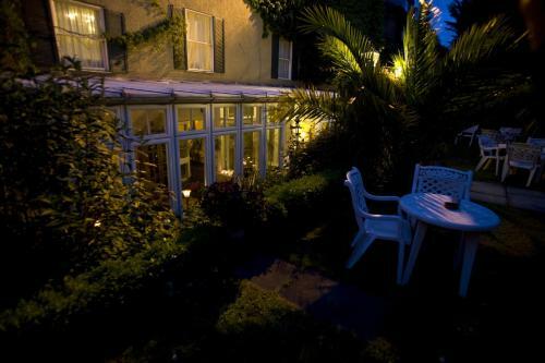 Overcliffe Hotel