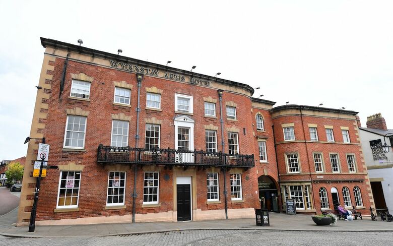 Posada The Wynnstay Arms Hotel By Marston's Inns