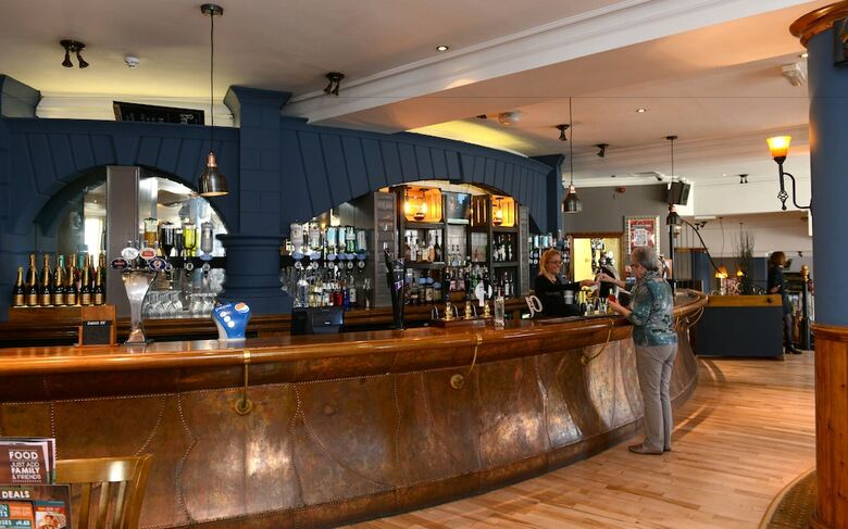 Posada The Wynnstay Arms Hotel By Marston's Inns