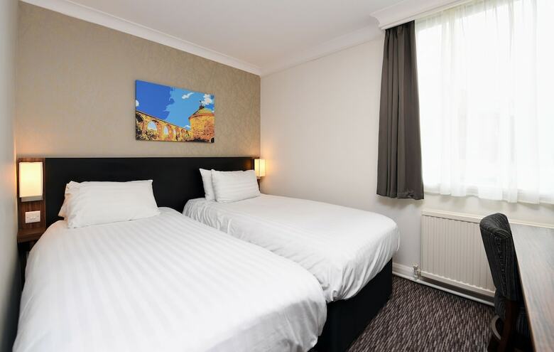 Posada The Wynnstay Arms Hotel By Marston's Inns