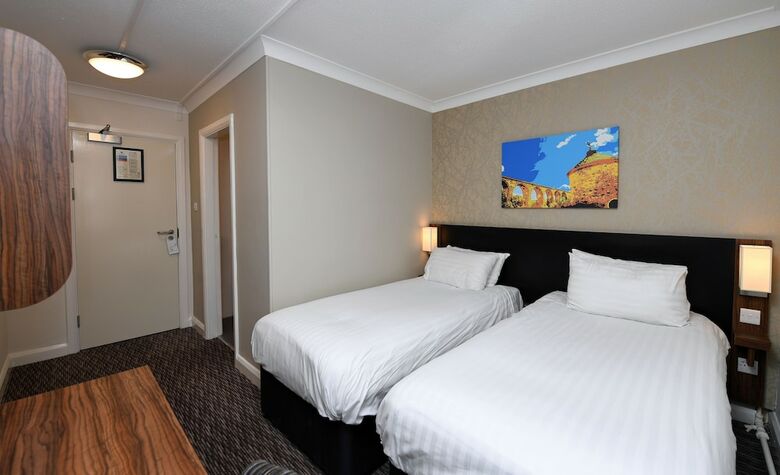 Posada The Wynnstay Arms Hotel By Marston's Inns