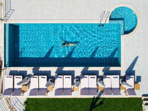 Kairos Hotel