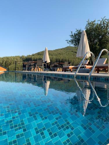 Kairos Hotel