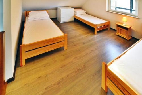 Apartment In Jaroslawiec With A Terrace
