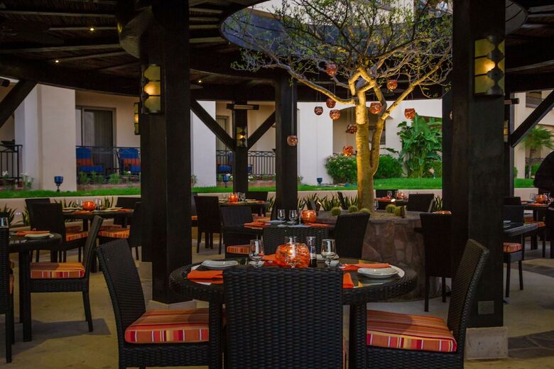 Hotel Pueblo Bonito Sunset Beach Resort & Spa