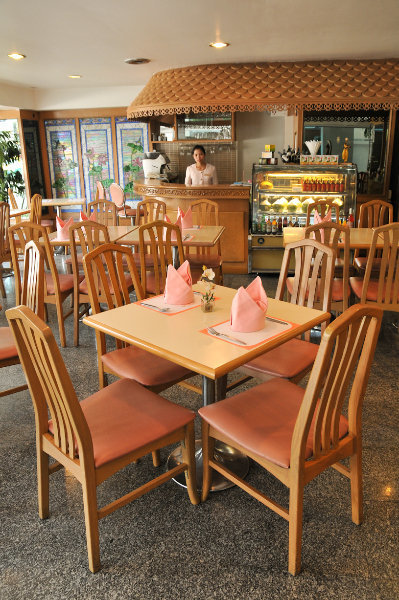 Hotel Samran Place