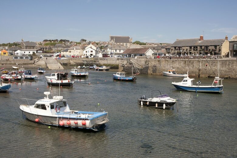 Posada Harbour Inn