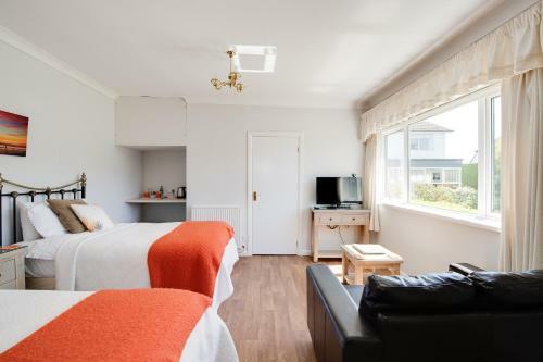 Hostal St Andrews Lodge Hotel - Guest House